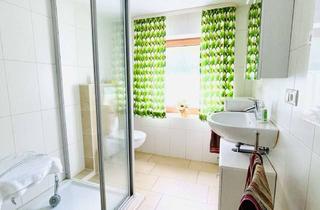 Einfamilienhaus kaufen in Schulstraße 19, 91362 Pretzfeld, Sanierungsobjekt: Einfamilienhaus mit großer Scheune und viel Gestaltungsspielraum