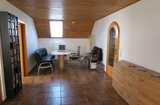 Wohnung mieten in 95469 Speichersdorf, Attraktive 3-Zimmer Dachwohnung in ruhigen 3-Fam.Haus