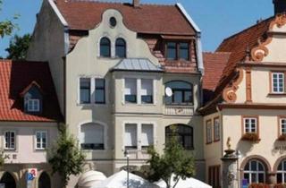 Haus kaufen in 96476 Bad Rodach, Bad Rodach - Wohn und Geschäftshaus mit Eiscafe, neue Gasheizung, Top Lage
