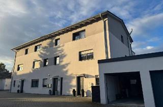 Haus kaufen in 93133 Burglengenfeld, Burglengenfeld - Stilvolles Reihenendhaus mit Garten in Burglengenfeld