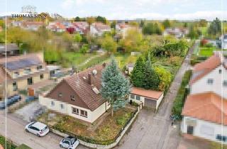 Doppelhaushälfte kaufen in 74080 Heilbronn, Heilbronn / Böckingen - Familienprojekt mit viel Garten - sanieren, anbauen oder neu bauen!