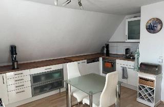 Wohnung kaufen in 86179 Augsburg, Augsburg - Von Privat 2-Zimmer-Dachgeschosswohnung in Augsburg-Haunstetten