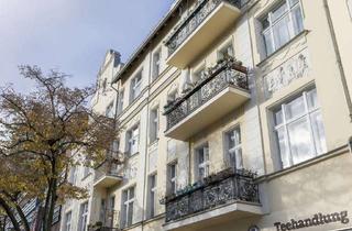 Wohnung kaufen in Perelsplatz, 12159 Friedenau, 4-Zimmer-Wohnung im Stuckaltbau nahe Perelsplatz!