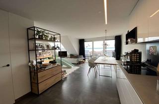 Wohnung kaufen in 88709 Hagnau, Design-Maisonette mit Panorama & Stil – zwei Südbalkone, Schreinerküche & elegante Architektur