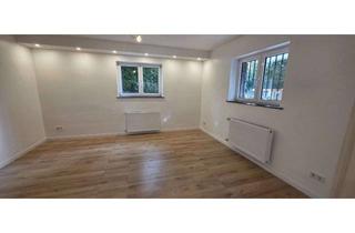 Wohnung mieten in 65779 Kelkheim, Untergeschosswohnung mit Balkon in Kelkheim (Taunus)