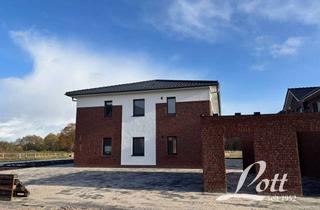 Wohnung mieten in 26689 Apen, **Gemütliche Dachgeschosswohnung mit Balkon - Neubau**