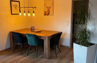 Wohnung mieten in Schubartweg, 71384 Weinstadt, Stilvolle, vollst. renovierte 3-Zimmer-Erdgeschosswohnung mit geh. Innenausstattung mit Balkon