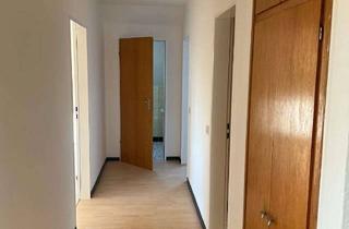 Wohnung mieten in 32657 Lemgo, Helle, frisch renovierte 3-Zimmer-Wohnung mit Garage