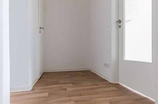 Wohnung mieten in W.-Hellge-Straße 295, 39218 Schönebeck, Eine Wohnung zum Verlieben - mit barrierefreiem Badezimmer