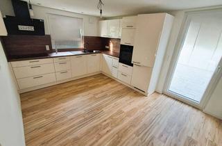 Wohnung mieten in 72800 Eningen, Attraktive 3,5-Zimmer Erdgeschosswohnung in einem Zweifamilienhaus, mit Terasse in Eningen u. Achalm