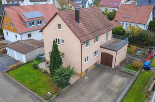 Haus kaufen in 73527 Schwäbisch Gmünd, Charmantes Haus mit zwei Wohneinheiten, Gartenidylle & Ausbaupotenzial