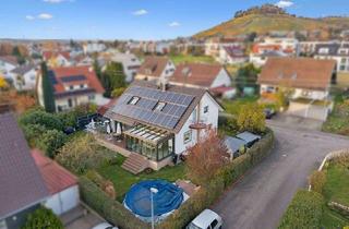 Einfamilienhaus kaufen in 72555 Metzingen, Modernisiertes Einfamilienhaus mit Wintergarten, Solaranlage & Pool in Metzingen