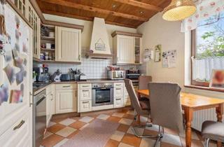 Einfamilienhaus kaufen in 78176 Blumberg, Charmantes Wohnhaus mit Potenzial – Ruhig gelegenes Einfamilienhaus in Blumberg