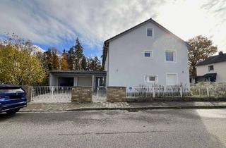 Einfamilienhaus kaufen in 84478 Waldkraiburg, Umfangreich saniertes Einfamilienhaus mit Garten und Doppelgarage in Waldkraiburg