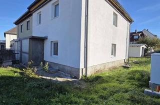 Doppelhaushälfte kaufen in 85368 Moosburg, Schöne Doppelhaushälfte zur Fertigsanierung!