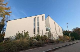 Villa kaufen in 86391 Stadtbergen, Exklusive Architektenvilla in Stadtbergen – Ihr neues Zuhause