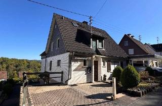 Haus kaufen in 57271 Hilchenbach, Ein- bis Zweifamilienhaus mit Einliegerwohnung in ruhiger Waldrandlage von Hilchenbach