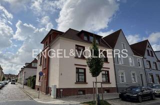 Villa kaufen in 18273 Güstrow, Schöne Stadtvilla im Herzen von Güstrow für Kapitalanleger