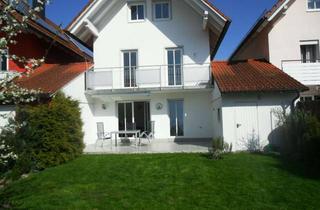 Haus mieten in Bahnhofstraße, 94526 Metten, Neuwertiges Haus in zentraler Lage mit Einbauküche und tollem Garten in Metten