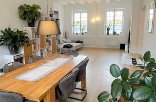 Haus mieten in Klosterstraße, 41363 Jüchen, Stilvolles wohnen mit Geschichte im Dycker Weinhaus