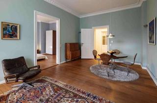 Wohnung kaufen in Lausitzer Platz, 10997 Kreuzberg, Bezugsfreie sonnige, top-sanierte 3-Zi-Altbauwhg mit Erker beim Lausitzer Platz