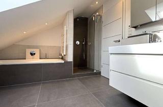 Wohnung kaufen in 65843 Sulzbach, Familientraum in gesuchter Lage von Sulzbach: Exklusive und modernisierte 5,5-Zi.-Maisonettewohnung