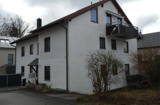 Wohnung kaufen in 72649 Wolfschlugen, Wolfschlugen, freundliche 2 ZImmer DG-WHG am Waldrand für Kapitalanleger und Eigennutzer