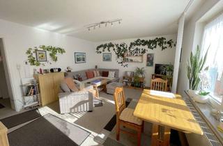 Wohnung kaufen in 87600 Hirschzell, Solide Kapitalanlage: Gepflegte, langfristig vermietete 3-Zimmer- Wohnung mit Balkon