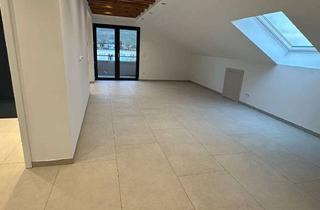 Wohnung mieten in 71384 Weinstadt, Exklusive Dachgeschosswohnung (72m²) mit moderner Ausstattung & Ausblick