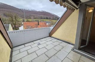 Wohnung mieten in Bahnhofstraße, 73447 Oberkochen, 3,5-Zimmerwohnung mit Einbauküche, Balkon und Garage