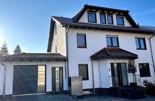 Einfamilienhaus kaufen in Bindweidring 54, 61184 Karben, Neubau-Highlight: Stilvolles Einfamilienhaus mit separater Einliegerwohnung - Erstbezug!