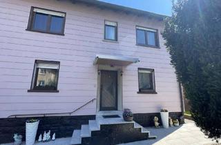 Haus kaufen in 97234 Reichenberg, Eigenstehende Massivhaus in Reichenberg