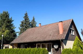 Einfamilienhaus kaufen in Saturnweg 12, 75175 Südoststadt, Familienfreundliches Einfamilienhaus mit Garten und Garage