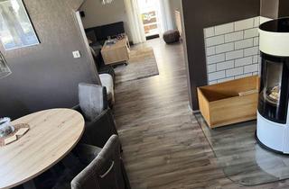 Wohnung kaufen in 37619 Bodenwerder, ***Absolutes Unikat: Sanierte Maisonettewohnung + Einliegerwohnung in Hanglage mit Traumblick!***