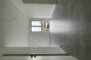 Wohnung kaufen in 66901 Schönenberg-Kübelberg, Stilvolle Eigentumswohnung 3-Zimmer-Wohnung mit Balkon, Stellplätzen und Gartenanteil