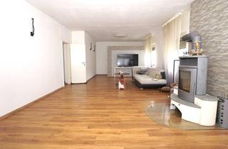 Haus kaufen in 66978 Merzalben, Mehrgenerationenhaus, Terrasse, Balkon, Garten, Garage.