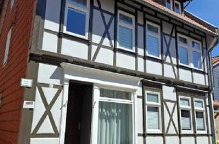 Haus kaufen in 38855 Wernigerode, Neuer Preis! Kernsaniertes Fachwerkhaus. 5 vermietete Wohneinheiten. Attraktive Innenstadtlage.