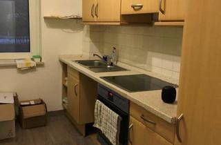 Wohnung kaufen in 23879 Mölln, Charmante 2,5-Zimmer-Wohnung mit Balkon ins Grüne