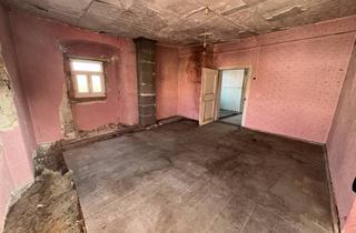 Haus kaufen in 93176 Beratzhausen, Historisches Stadthaus zum attraktiven Preis – Komplettsanierung in Beratzhausen nötig