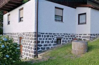 Haus kaufen in 94078 Freyung, Einladendes Familienhaus mit großem Garten und idealer Verkehrsanbindung.