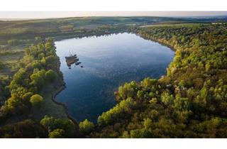 Hotel kaufen in 82319 Starnberg, Unberührtes Naturwunder in Ungarn-Privater Badesee mit Wald, Wiese und bebaubarem Grundstück-112 Ha