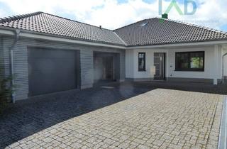 Haus kaufen in 59969 Hallenberg, Barrierefreier Bungalowtraum in Hallenberg (NRW) – Modern. Geräumig. Rollstuhlgerecht.