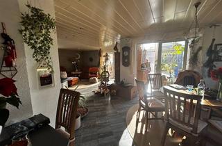 Einfamilienhaus kaufen in 78604 Rietheim-Weilheim, Geräumiges Einfamilienhaus mit Einliegerwohnung und vielseitigen Nutzungsmöglichkeiten