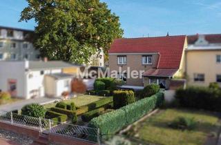 Haus kaufen in 17098 Friedland, Raum zur Selbstverwirklichung: Charmantes 4-Zi.-REH mit Garten und Garage in Friedland