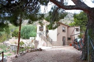 Einfamilienhaus kaufen in 70734 Fellbach, Fellbach - Grosse Finca bei Alicante