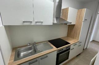 Wohnung kaufen in 77933 Lahr, Lahr (Schwarzwald) - 1-Zimmer-Wohnung mit Balkon und Einbauküche in Lahr Schwarzwald