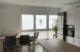 Wohnung kaufen in 97273 Kürnach, Kürnach - Neuwertige Eigentumswohnung in Kürnach zum Verkauf