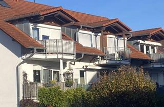 Wohnung kaufen in 79227 Schallstadt, Teilbare großzügige sonnige 4-Zimmerwohnung (1+2.OG) mit Einzelgarage und großem Hobbyraum