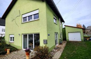 Wohnung kaufen in 67699 Heiligenmoschel, Helle 3-Zimmer-EG-Wohnung mit Terrasse und hohem Erholungswert in Heiligenmoschel – top Anbindung