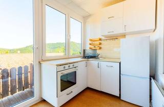 Wohnung kaufen in 79410 Badenweiler, Charmante Wohnung mit großem Balkon, Weitblick und PKW-Stellplatz